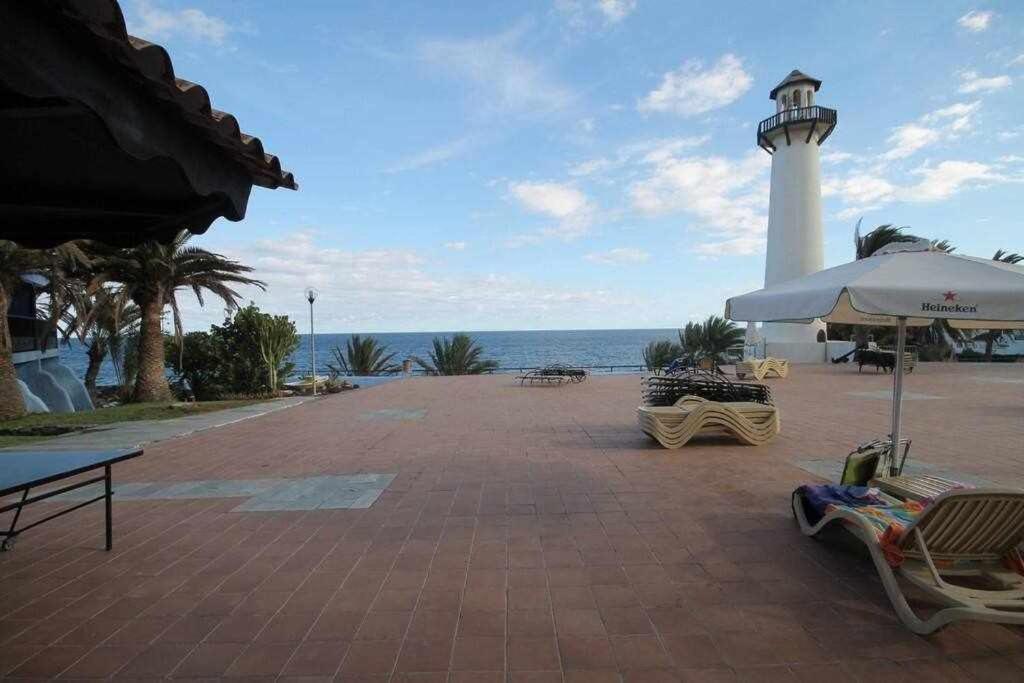 Bonito Apartamento Con Vista Al Mar Playa Del Aguila  Luaran gambar