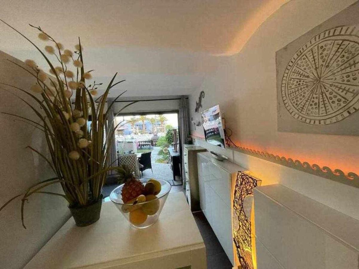 Bonito Apartamento Con Vista Al Mar Playa Del Aguila  Luaran gambar